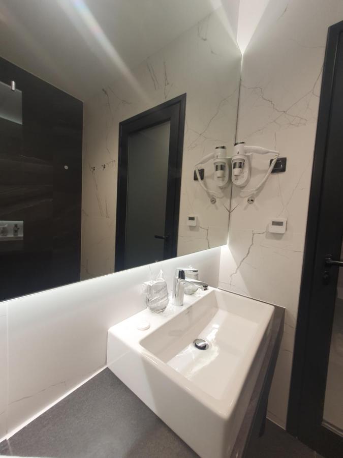 Hotel Avenue21 à Zagreb Extérieur photo